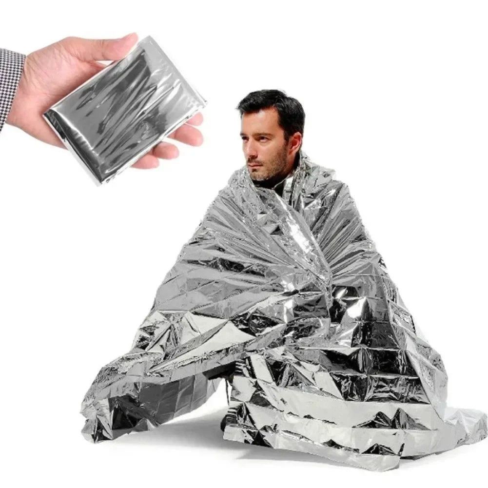 1 to 10 Pieces Emergency Thermal Foil Rescue Blanket Set